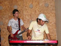 /album/adora%c3%a7%c3%a3o%20e%20louvor/image32-jpg/